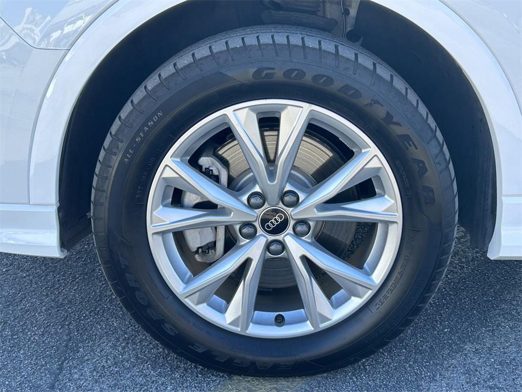 used 2025 Audi Q3 car, priced at $30,777