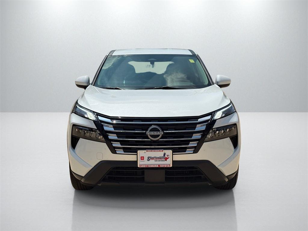 used 2024 Nissan Rogue car, priced at $21,704