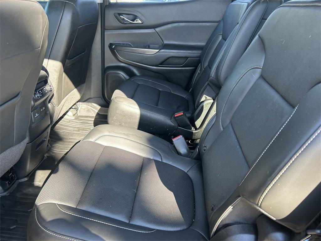 used 2022 GMC Acadia car, priced at $25,591