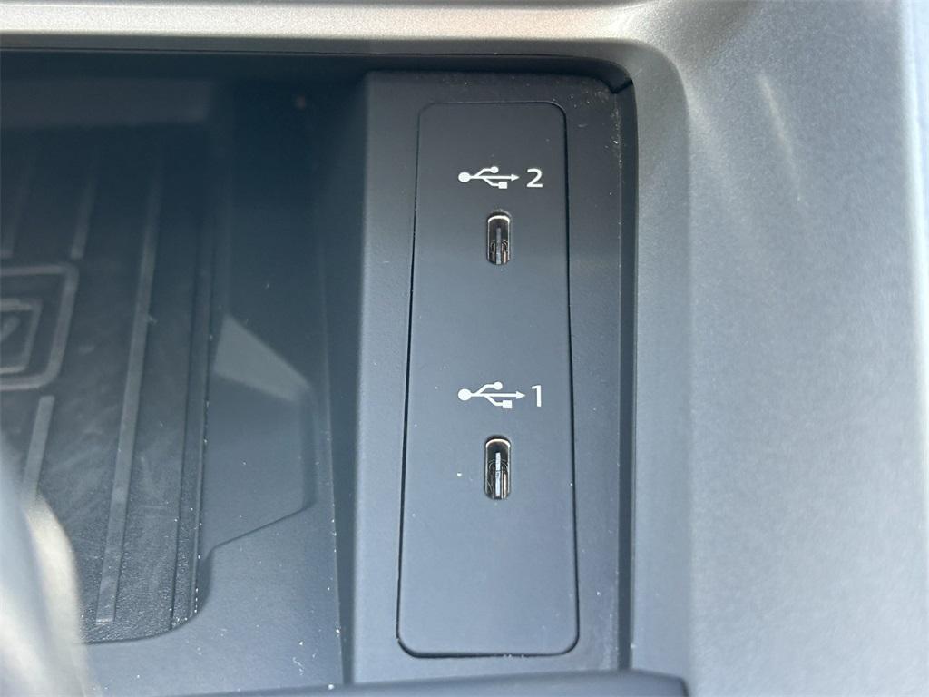 used 2024 Audi Q3 car, priced at $24,894