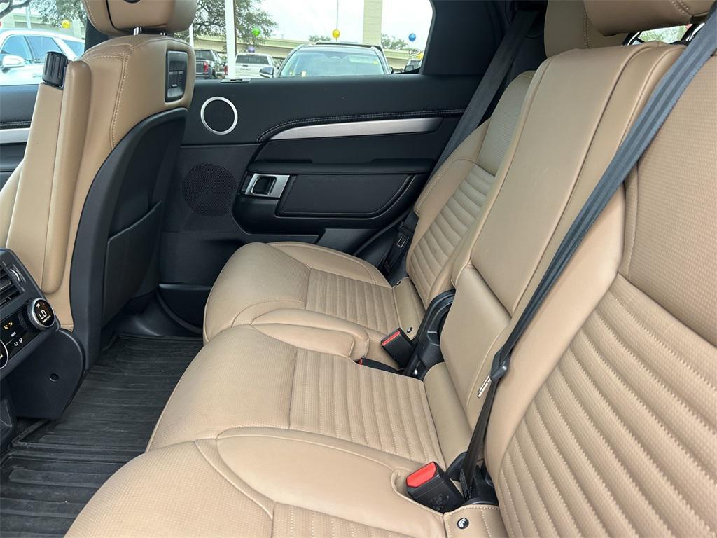 used 2024 Land Rover Discovery car, priced at $55,277