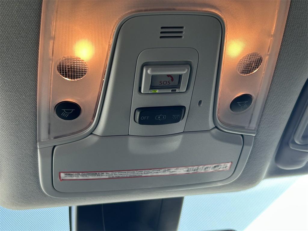 used 2022 Toyota Prius car, priced at $22,894