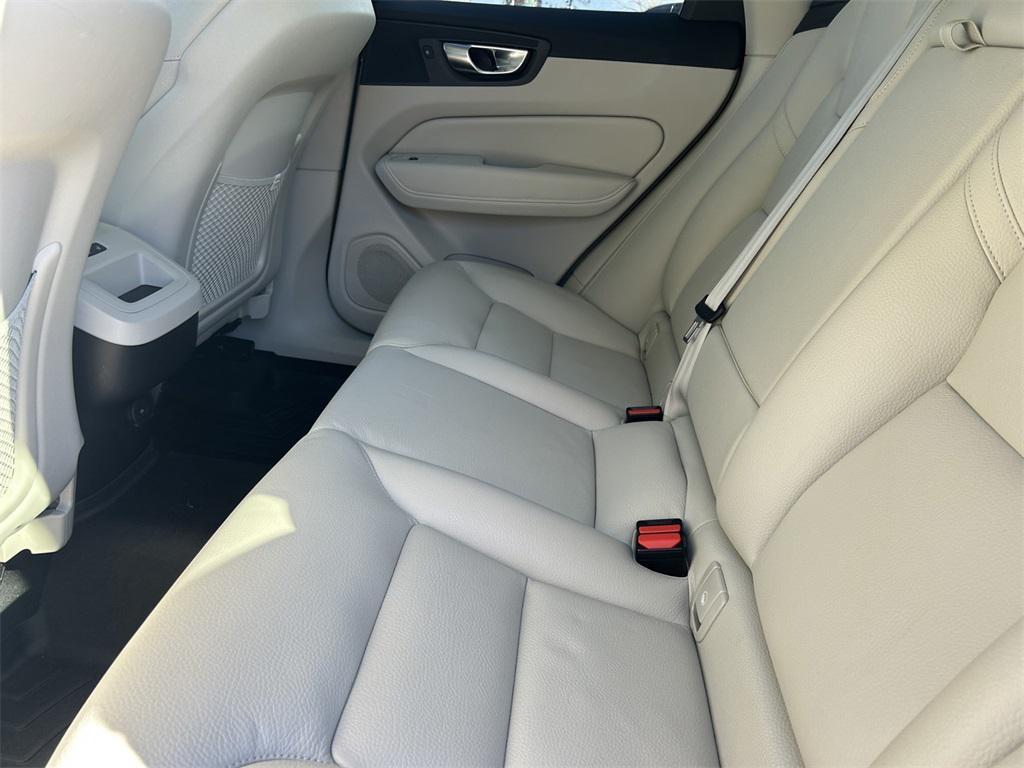 used 2023 Volvo XC60 car, priced at $33,591