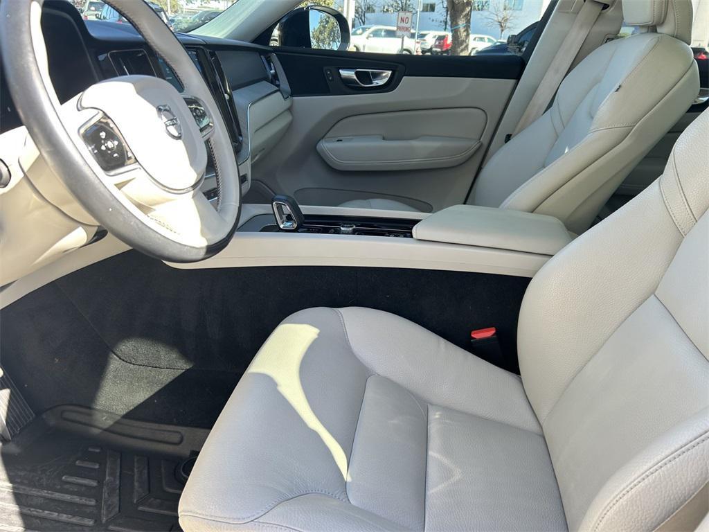 used 2023 Volvo XC60 car, priced at $33,591