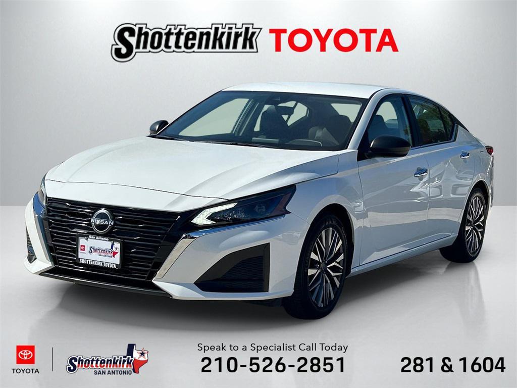 used 2025 Nissan Altima car, priced at $21,491