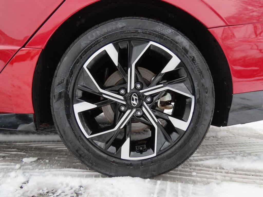 used 2025 Hyundai Sonata car, priced at $18,995