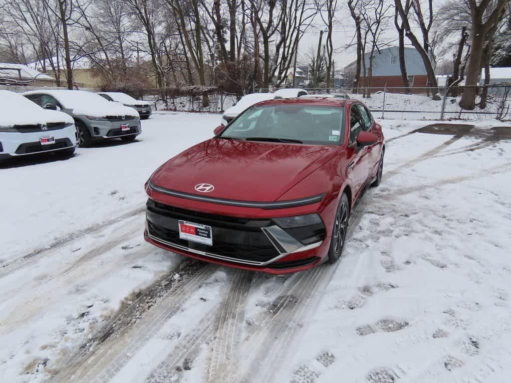 used 2025 Hyundai Sonata car, priced at $18,995