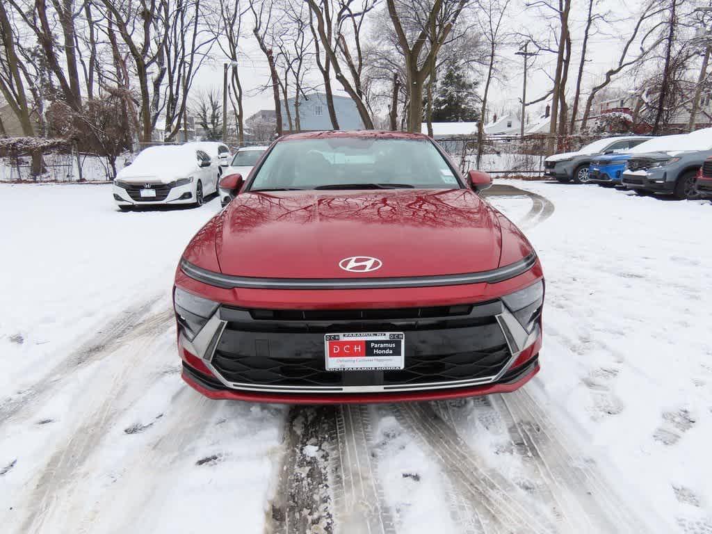 used 2025 Hyundai Sonata car, priced at $18,995