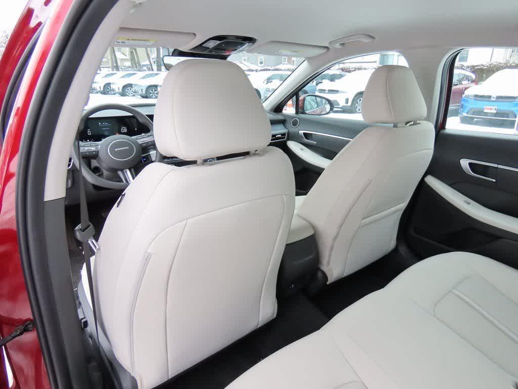 used 2025 Hyundai Sonata car, priced at $18,995