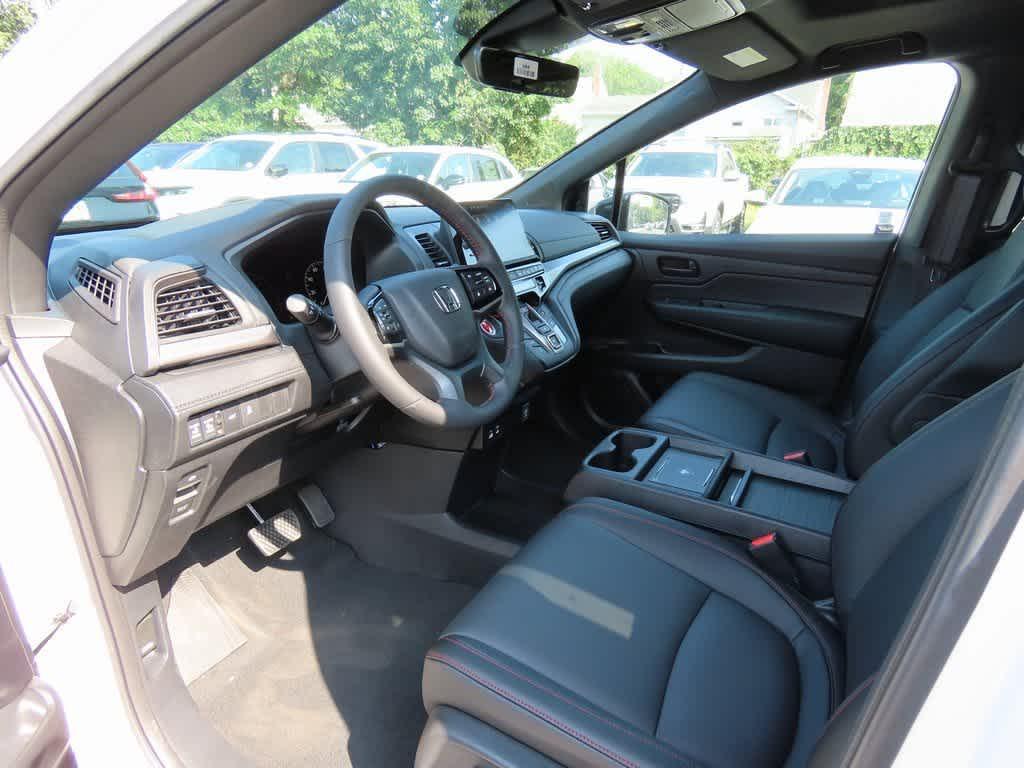new 2026 Honda Odyssey car, priced at $45,845