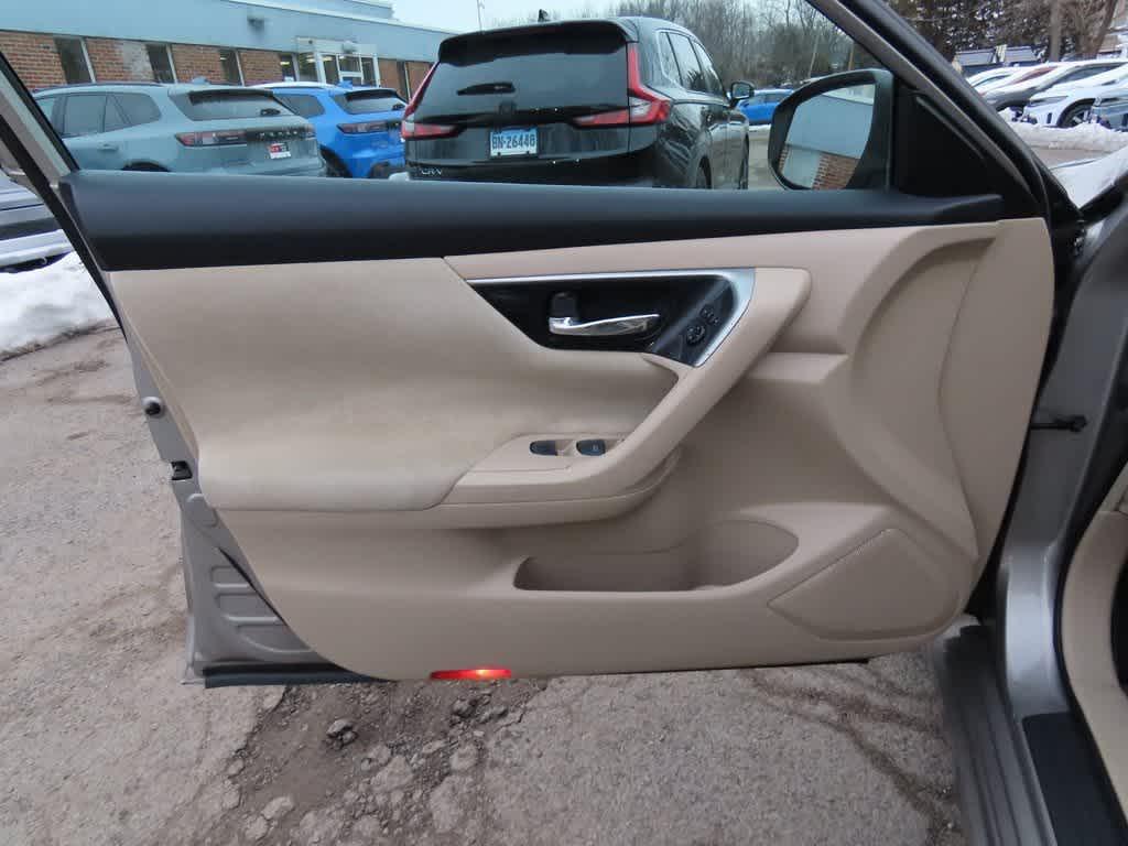 used 2013 Nissan Altima car, priced at $7,595