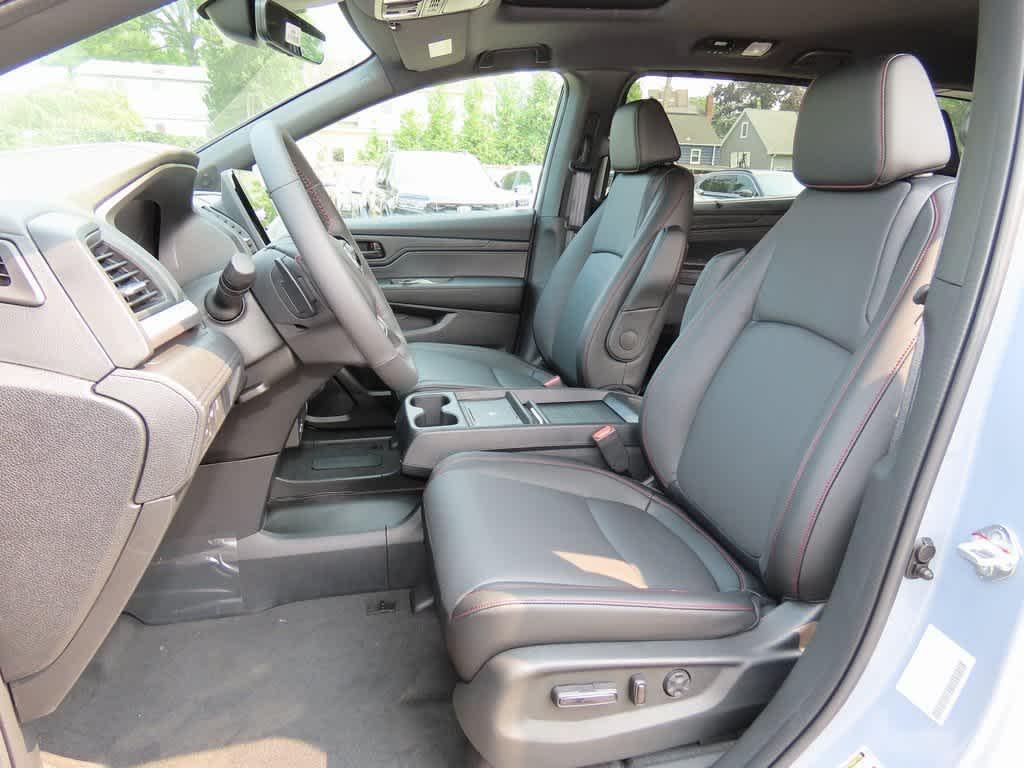 new 2026 Honda Odyssey car, priced at $46,875