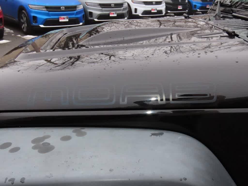 used 2013 Jeep Wrangler Unlimited car, priced at $12,995