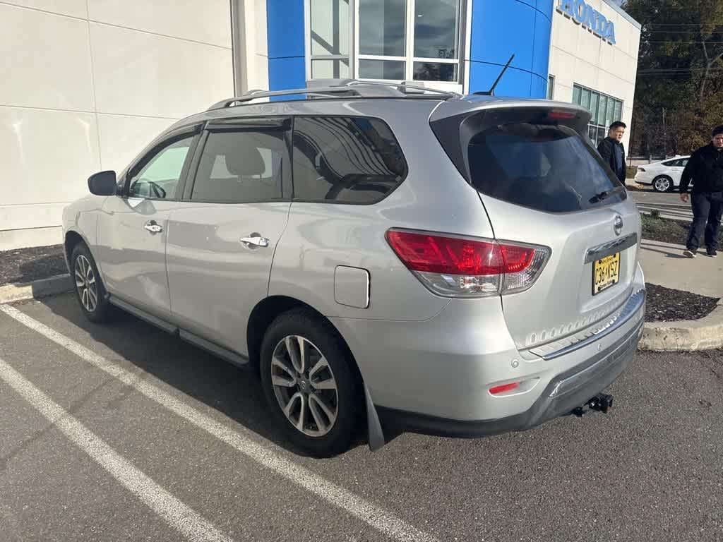 used 2016 Nissan Pathfinder car, priced at $10,995