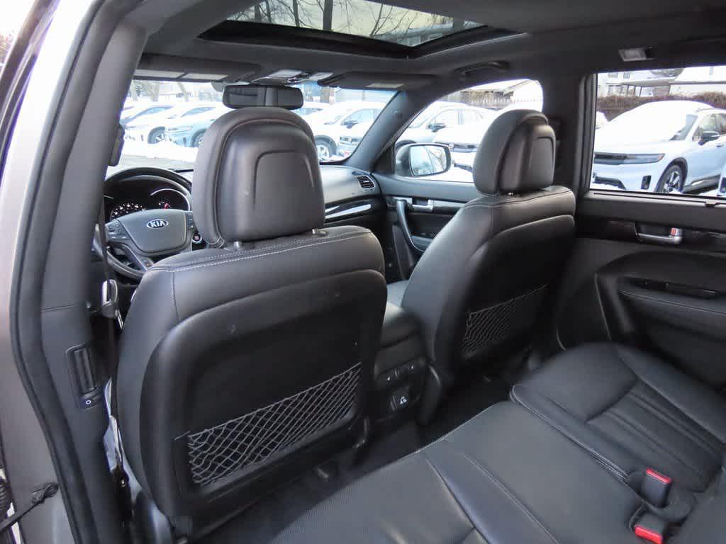 used 2014 Kia Sorento car, priced at $7,995