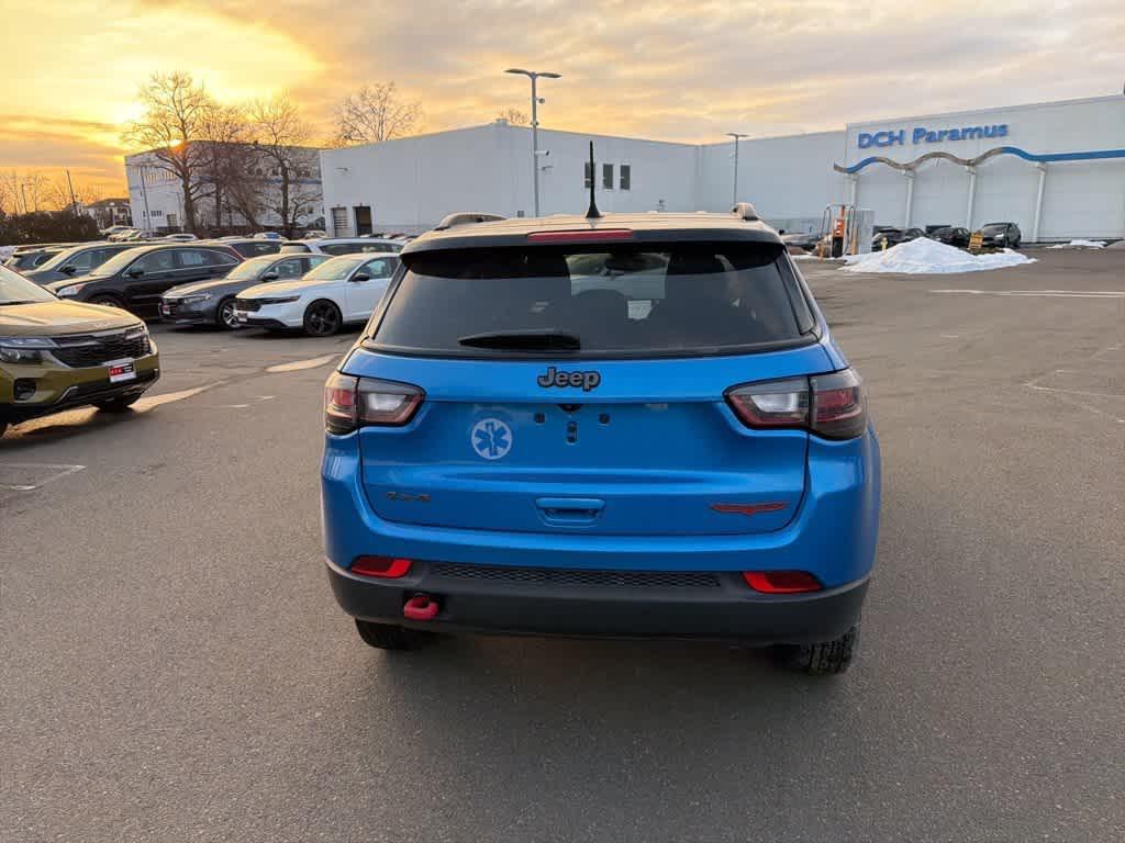 used 2022 Jeep Compass car, priced at $20,995