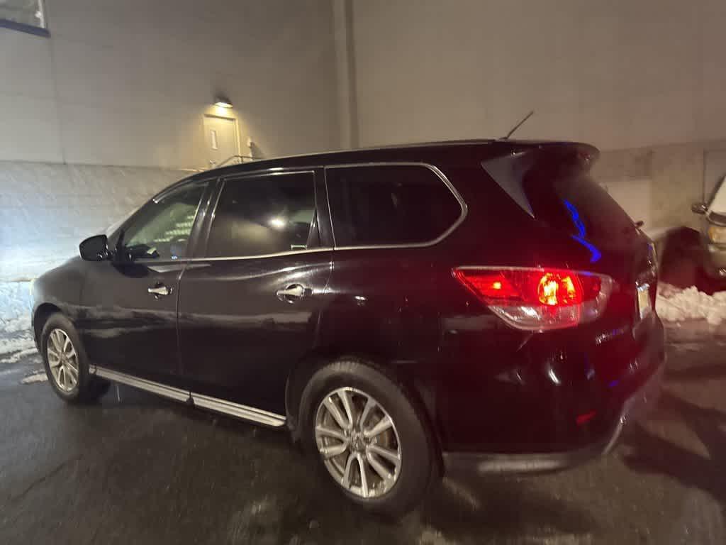 used 2014 Nissan Pathfinder car, priced at $6,995