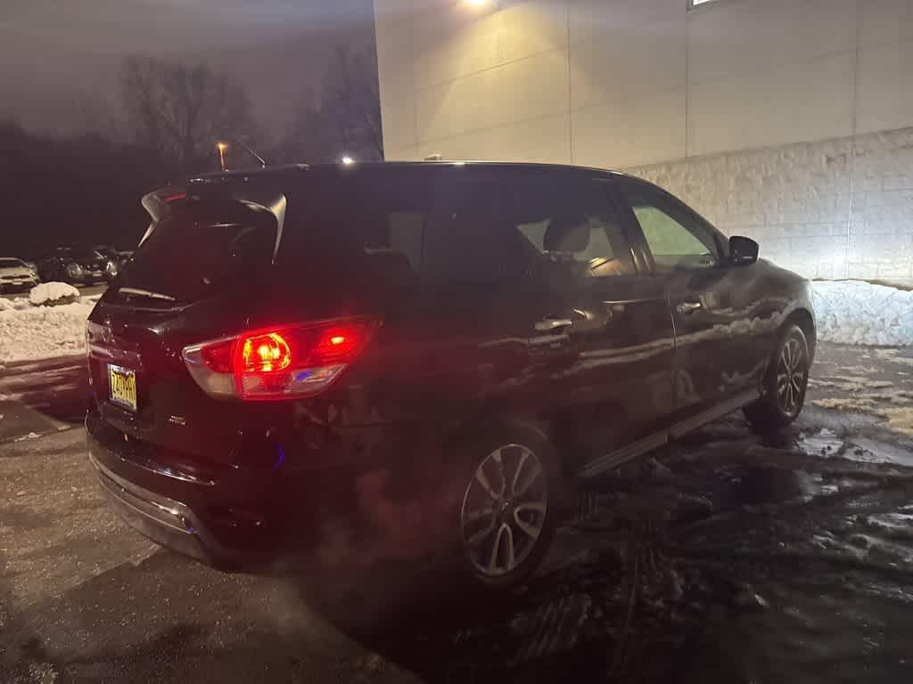 used 2014 Nissan Pathfinder car, priced at $6,995