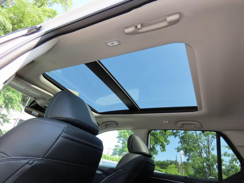 new 2025 Honda Pilot car, priced at $55,030