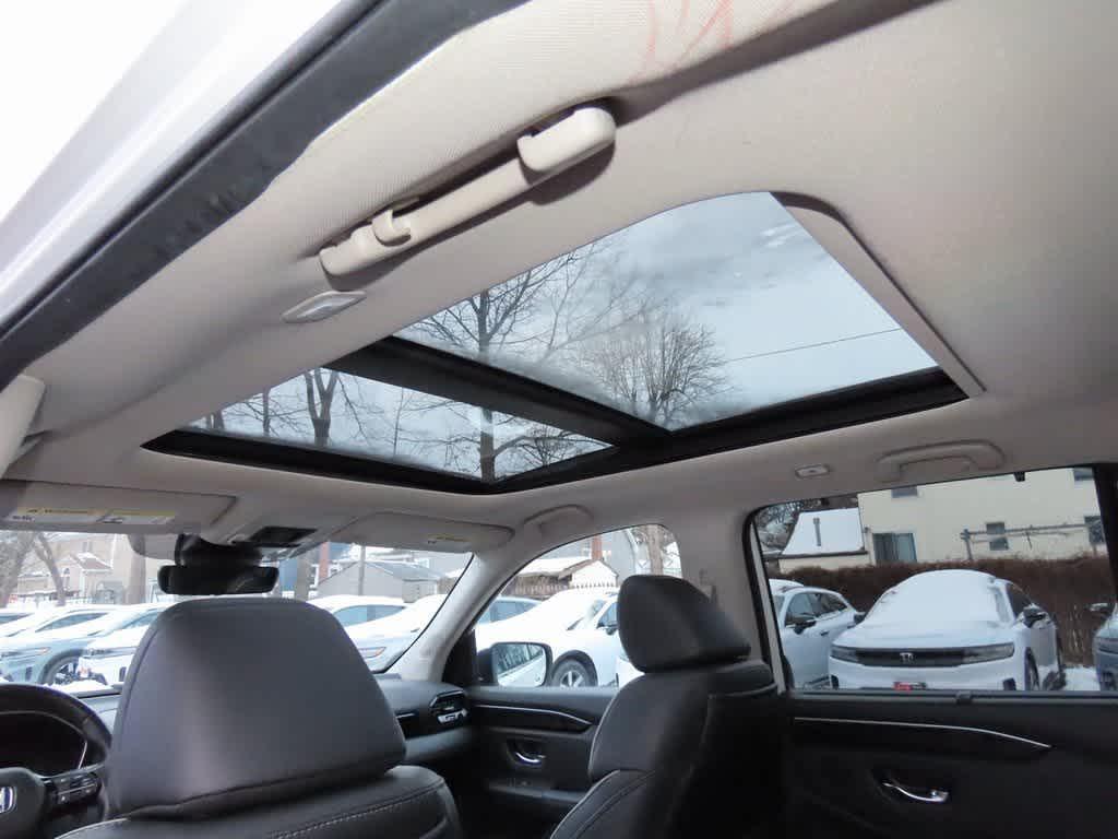 used 2023 Honda Pilot car, priced at $39,995