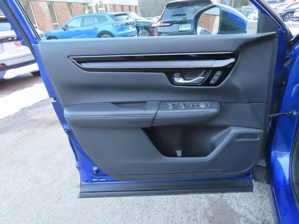 used 2023 Honda CR-V car, priced at $26,995