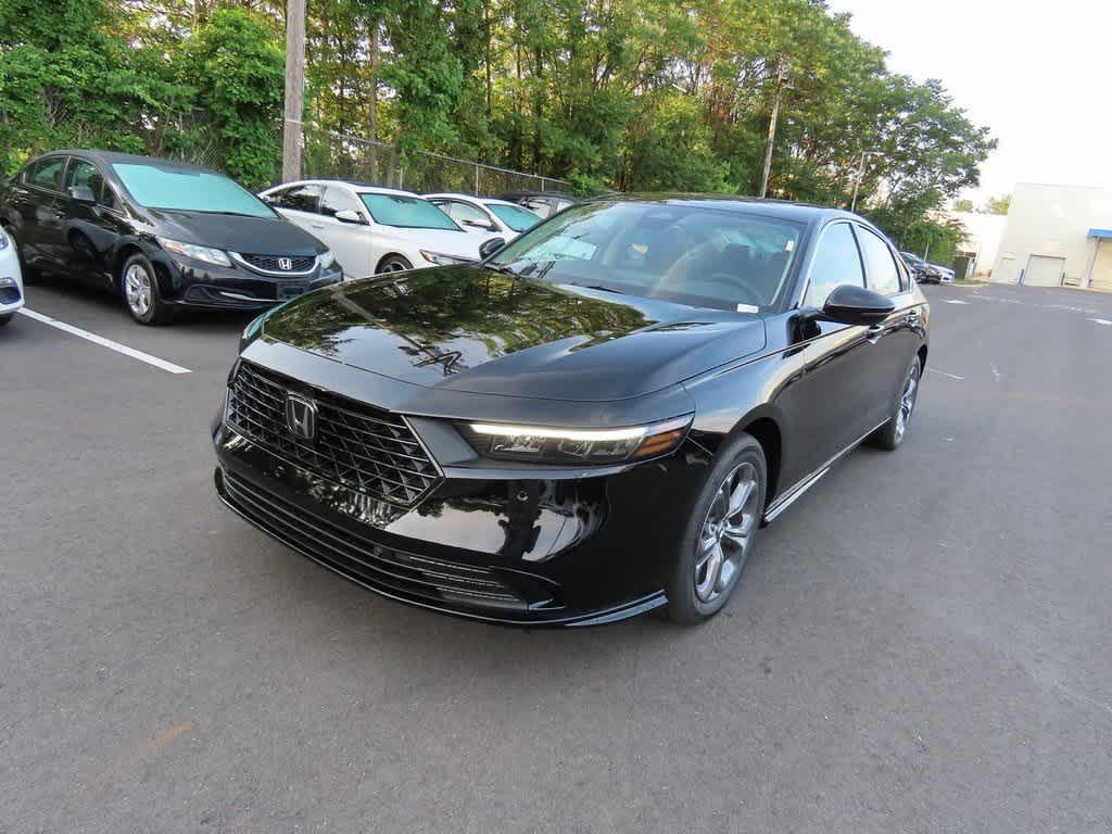 new 2025 Honda Accord Hybrid car, priced at $36,135