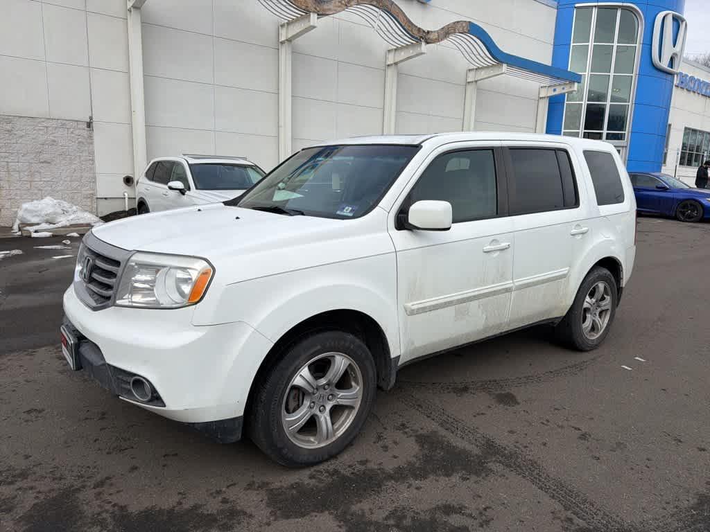 used 2014 Honda Pilot car, priced at $10,995