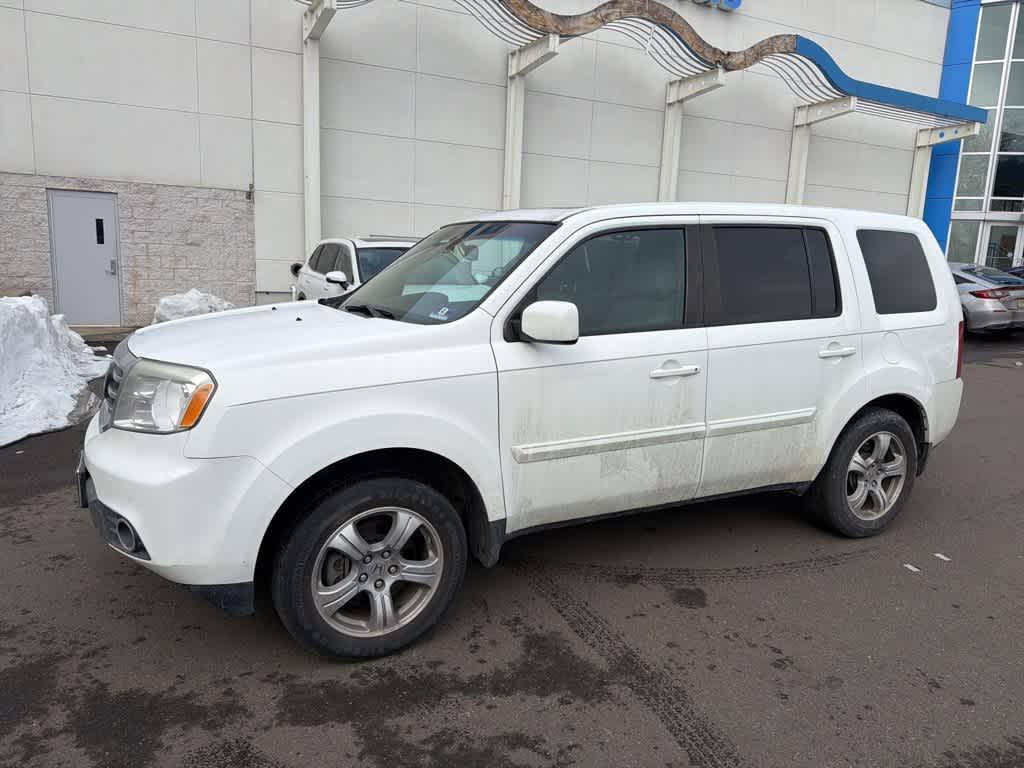 used 2014 Honda Pilot car, priced at $10,995