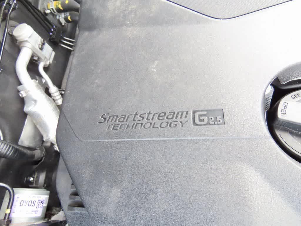 used 2022 Hyundai Santa Fe car, priced at $21,895