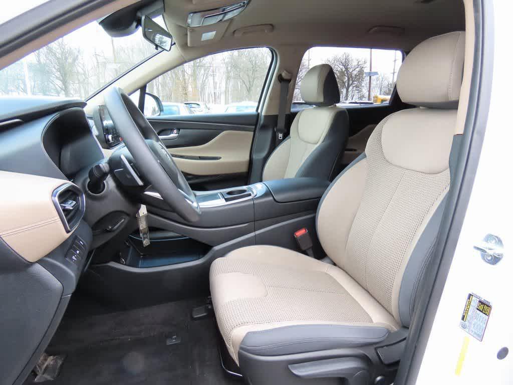 used 2022 Hyundai Santa Fe car, priced at $21,895