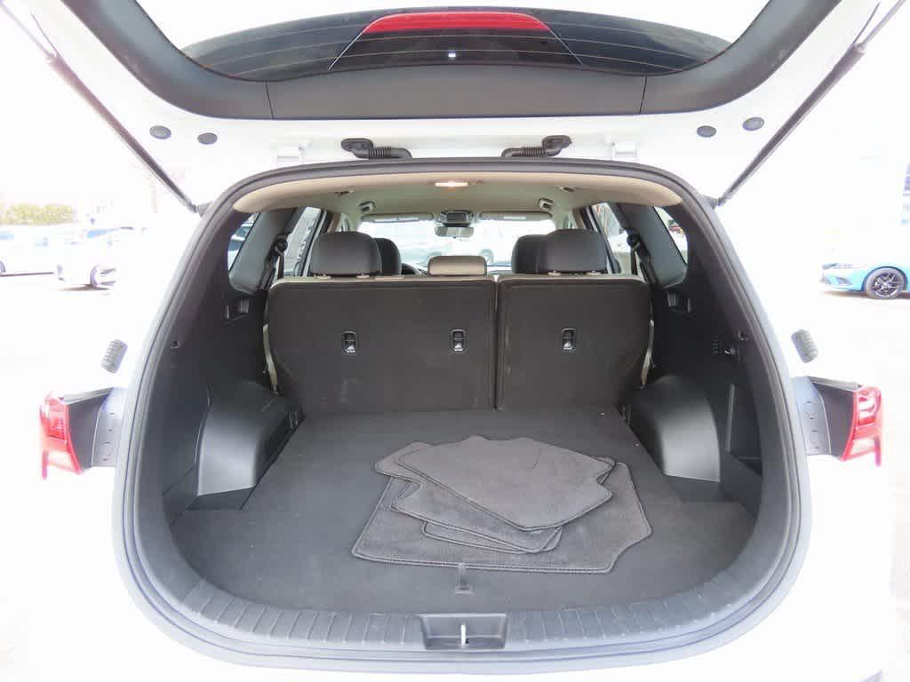 used 2022 Hyundai Santa Fe car, priced at $21,895