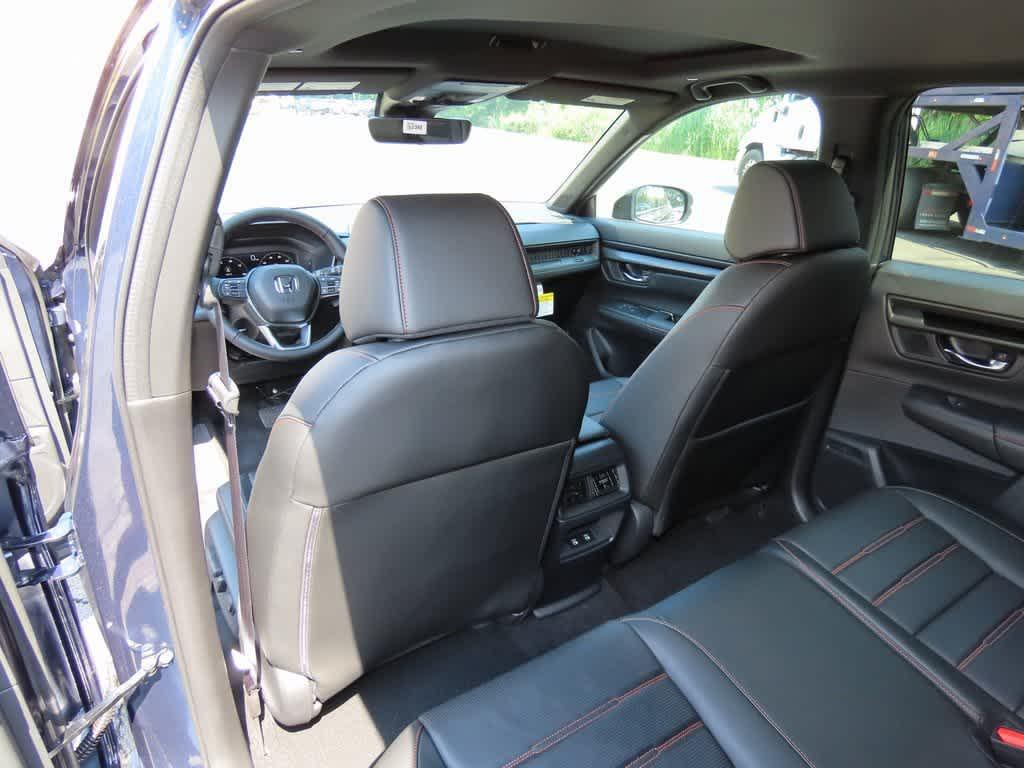 new 2026 Honda CR-V Hybrid car, priced at $41,675