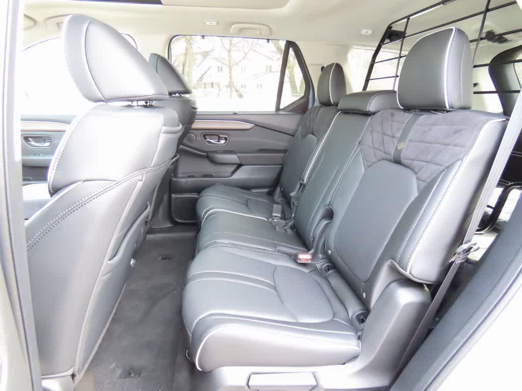 new 2026 Honda Pilot car, priced at $57,990