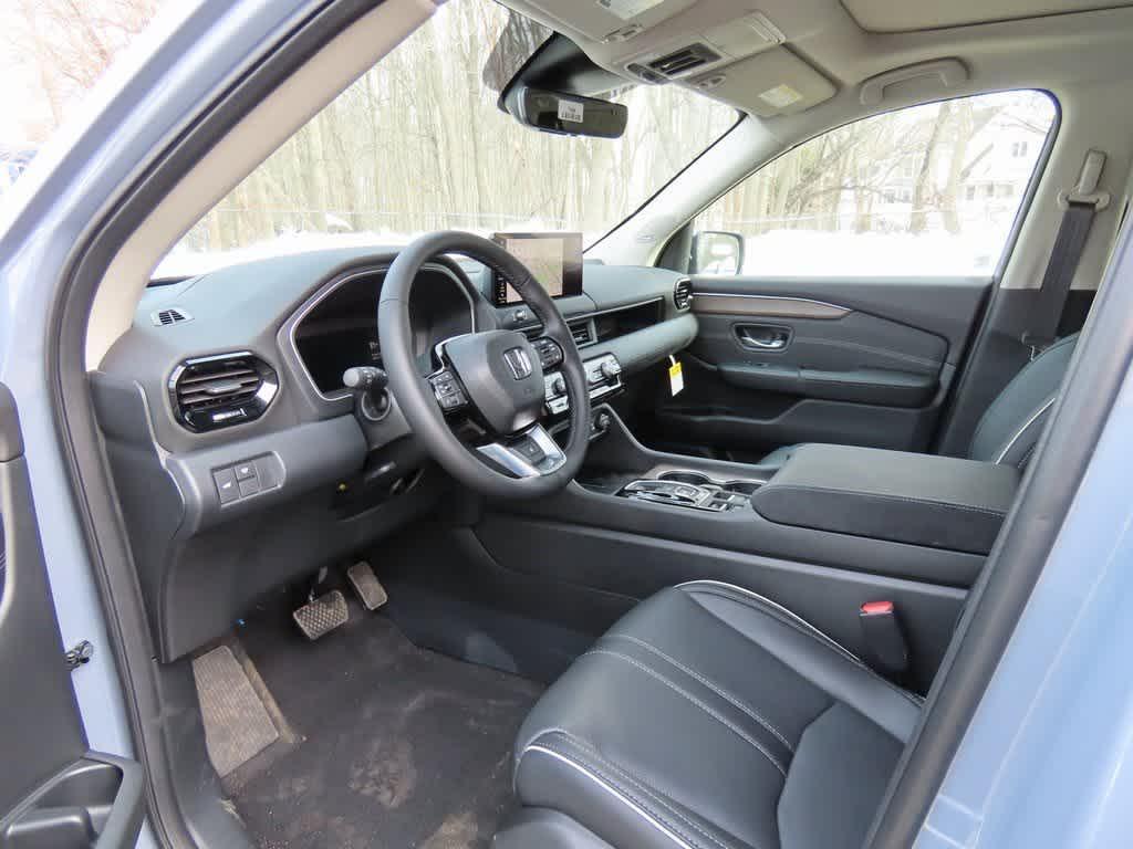 new 2026 Honda Pilot car, priced at $57,990