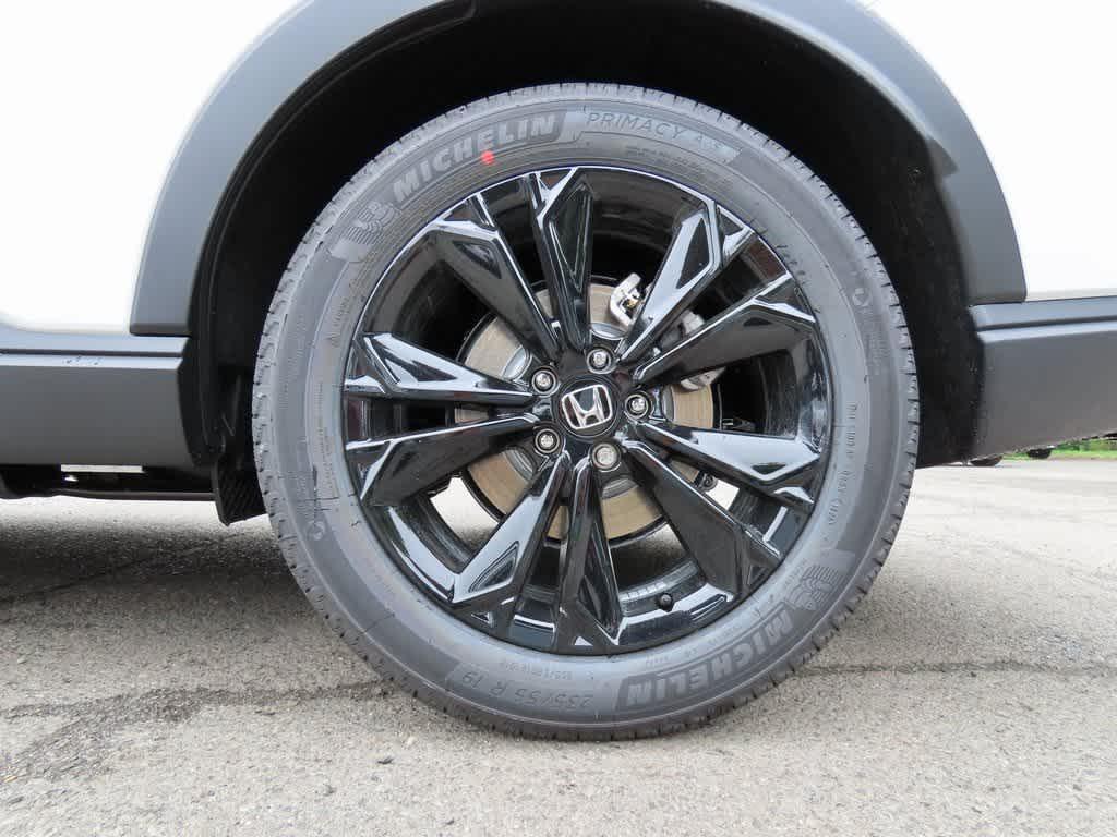 new 2026 Honda CR-V Hybrid car, priced at $44,155