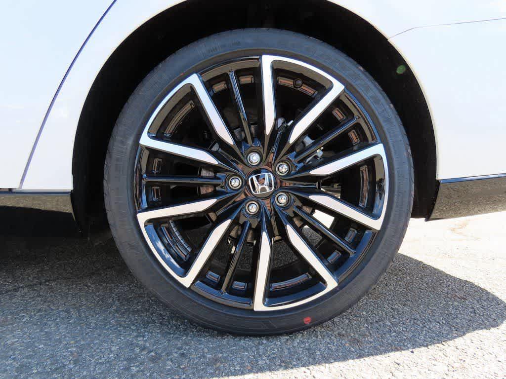 new 2026 Honda Accord Hybrid car, priced at $42,144