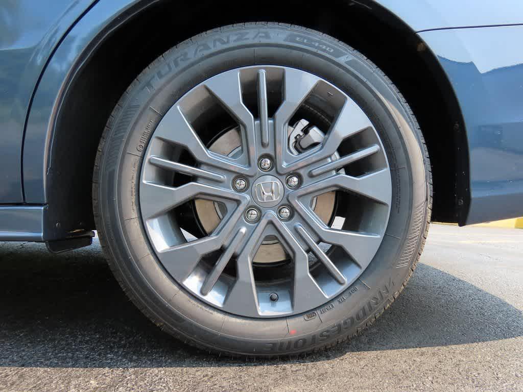 new 2026 Honda Odyssey car, priced at $48,990