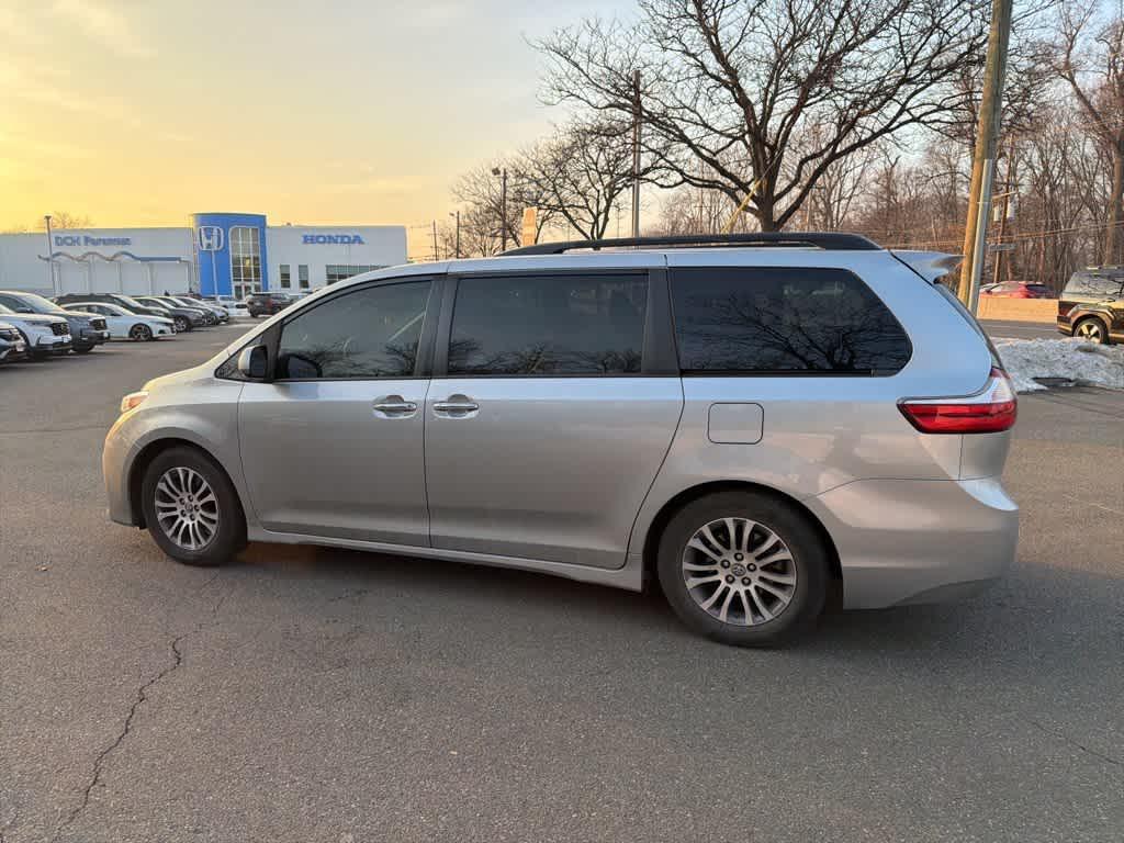 used 2018 Toyota Sienna car, priced at $18,595