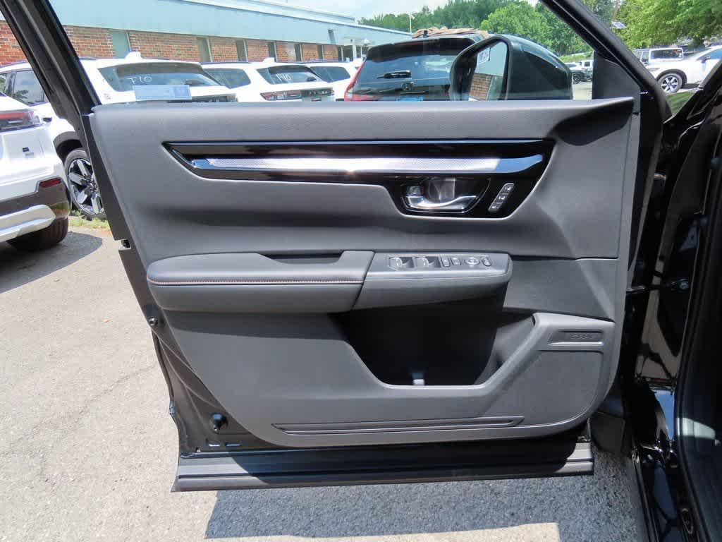 new 2026 Honda CR-V Hybrid car, priced at $43,700