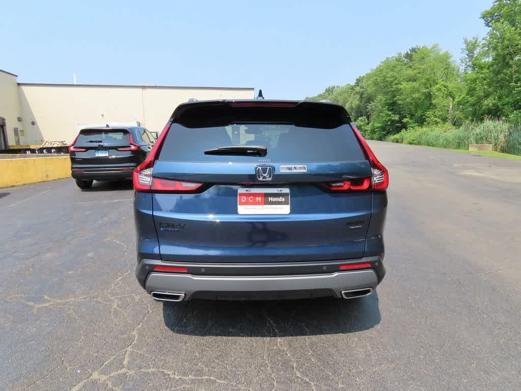 new 2026 Honda CR-V Hybrid car, priced at $43,700
