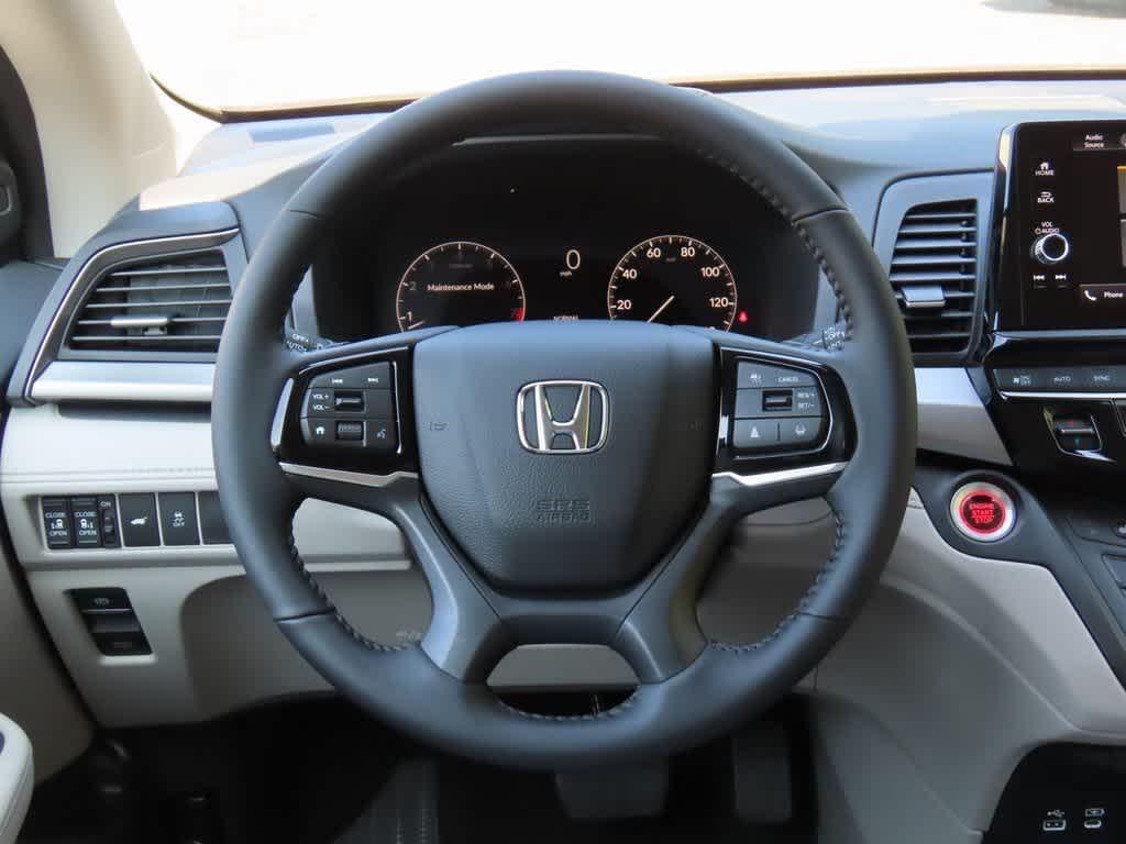 new 2026 Honda Odyssey car, priced at $44,655