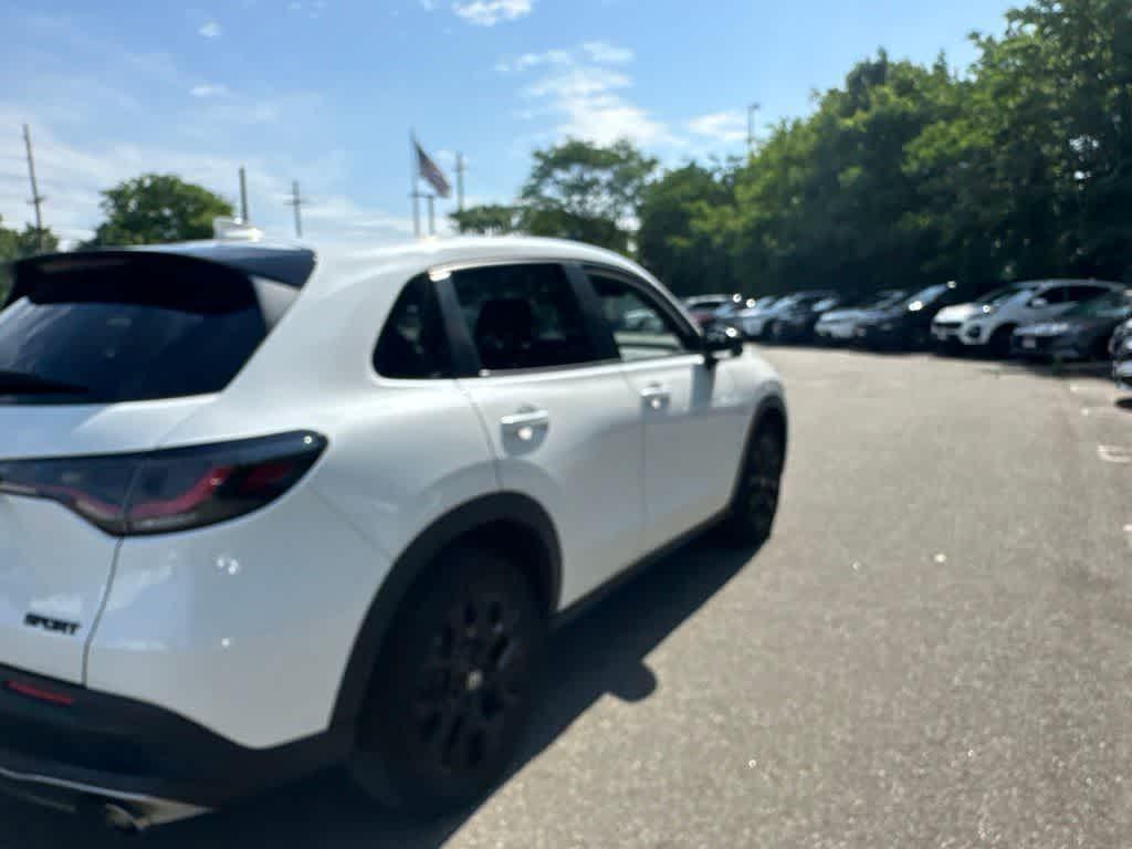 used 2024 Honda HR-V car, priced at $28,894