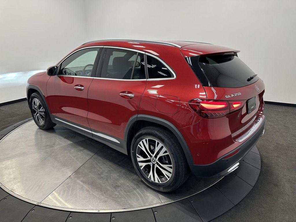 used 2026 Mercedes-Benz GLA 250 car, priced at $43,900