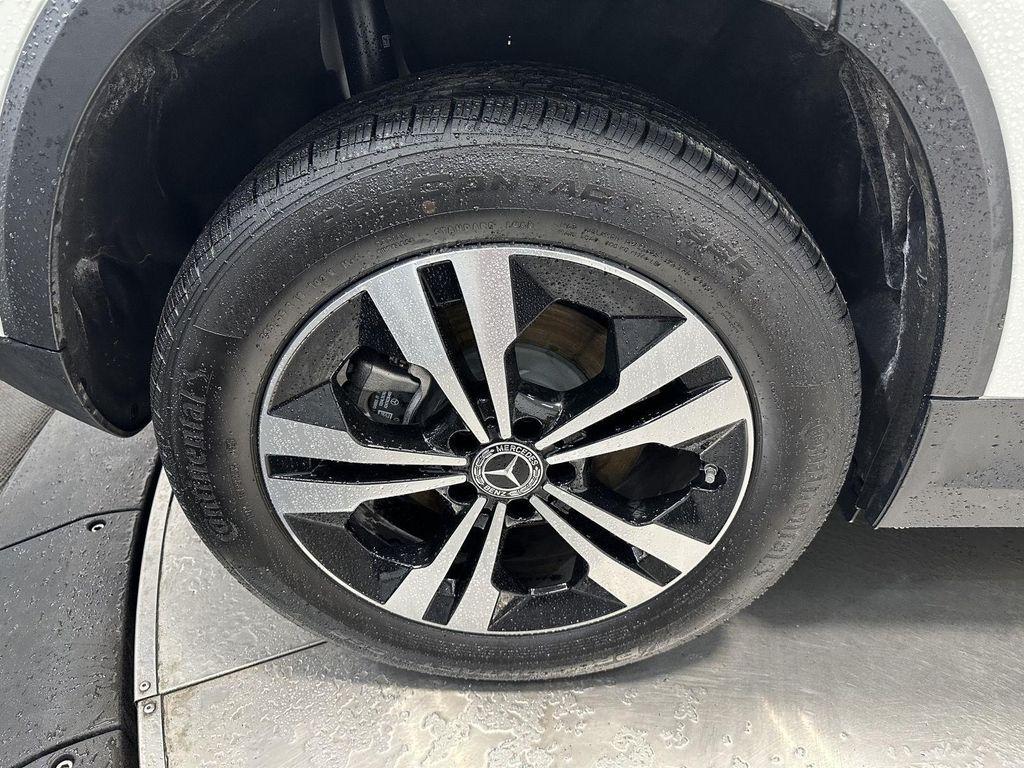 used 2026 Mercedes-Benz GLA 250 car, priced at $41,800