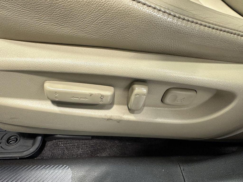 used 2017 Acura MDX car, priced at $22,600