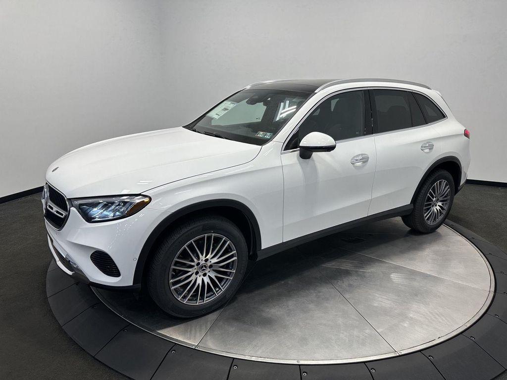 new 2026 Mercedes-Benz GLC 300 car, priced at $58,260