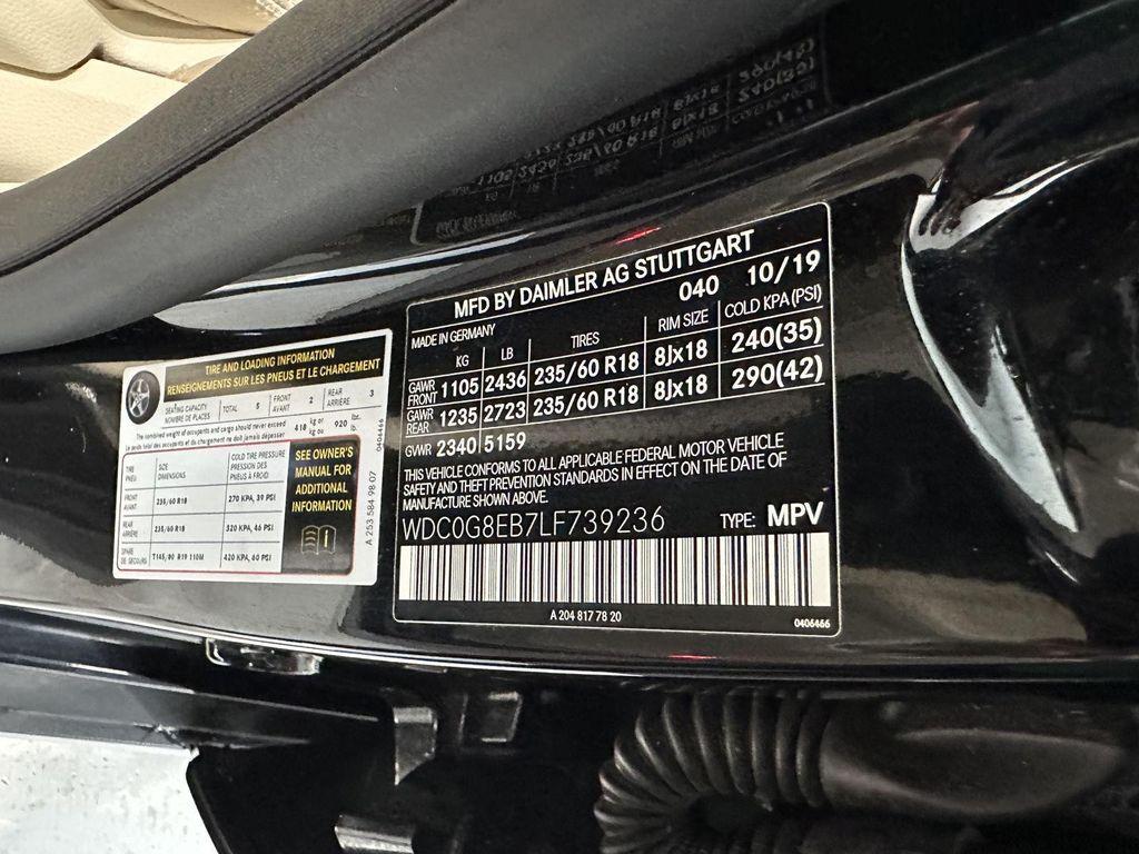 used 2020 Mercedes-Benz GLC 300 car, priced at $25,995