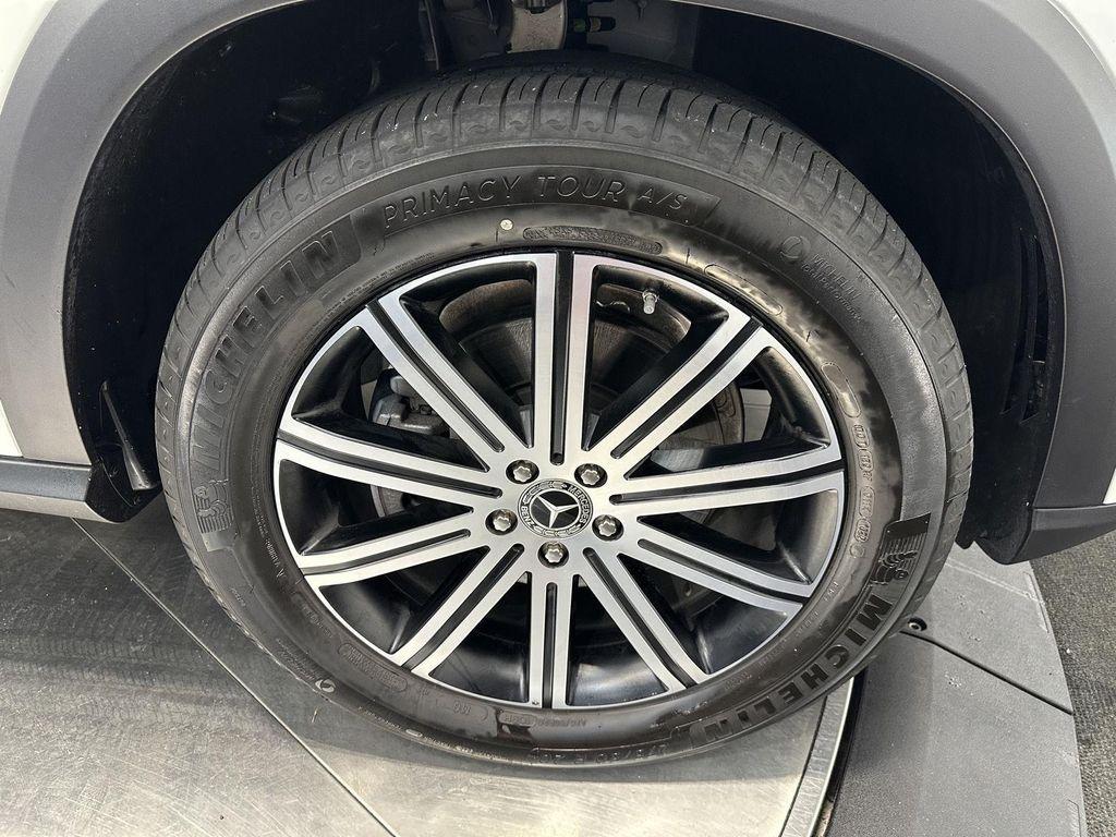 used 2025 Mercedes-Benz GLE 350 car, priced at $59,990