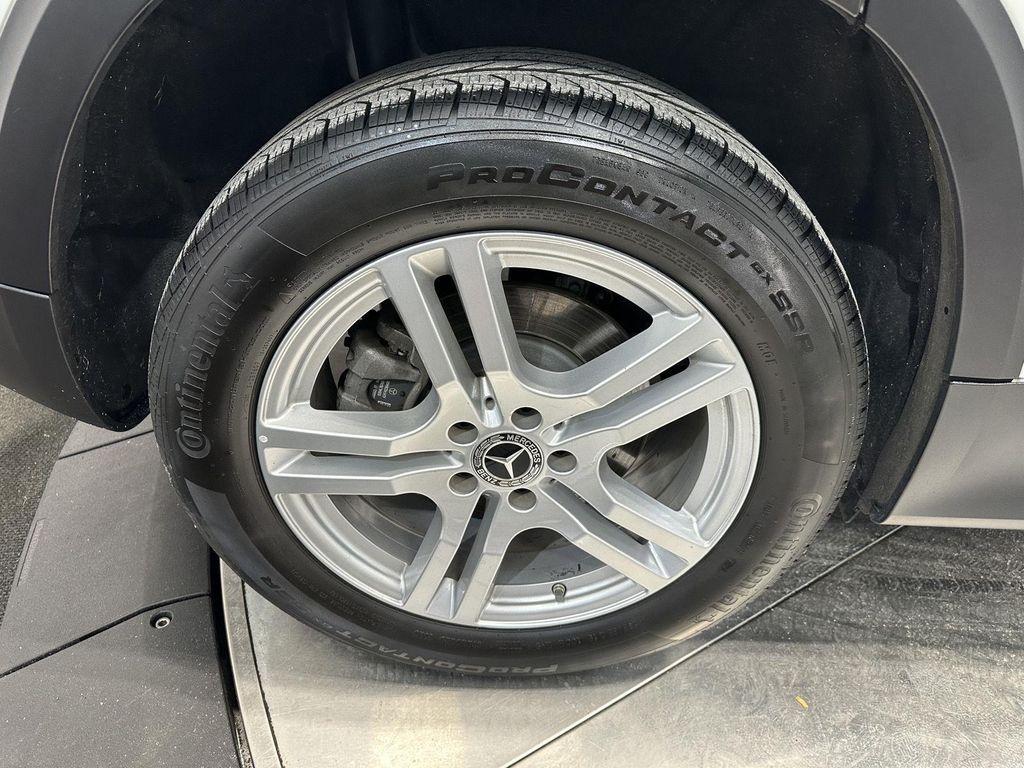 used 2022 Mercedes-Benz GLB 250 car, priced at $29,900