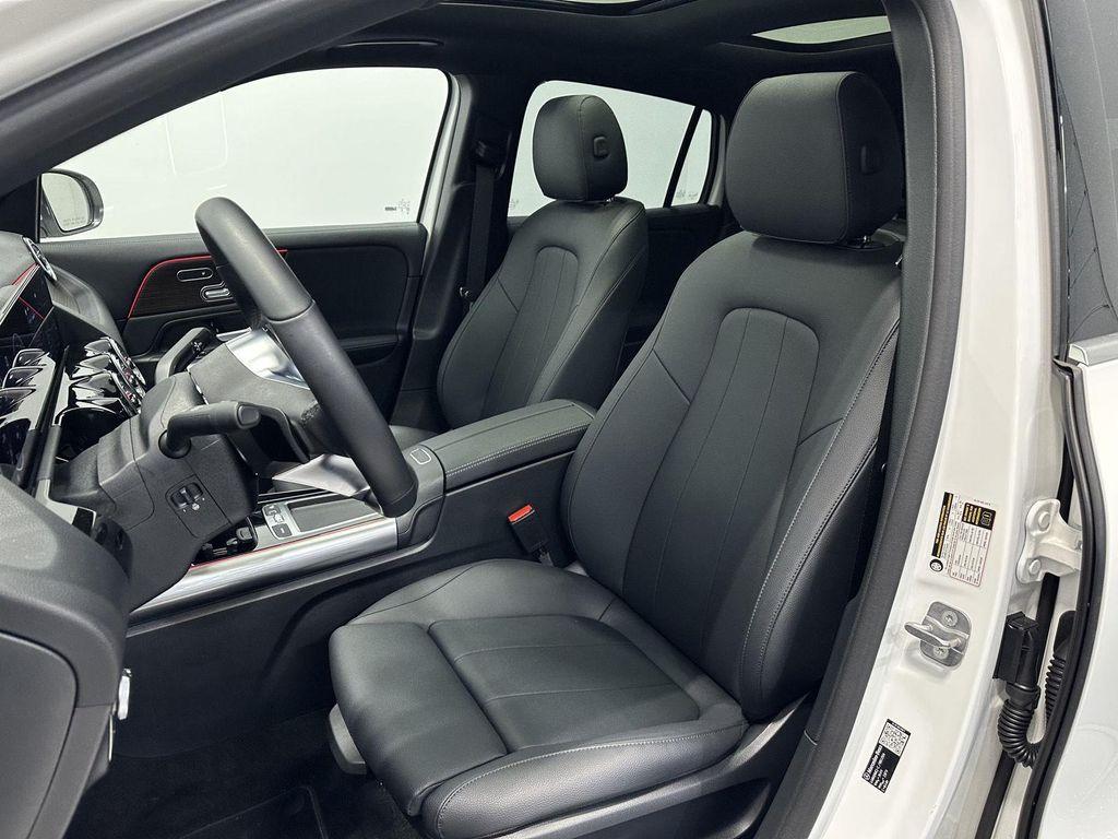 used 2026 Mercedes-Benz GLA 250 car, priced at $45,495